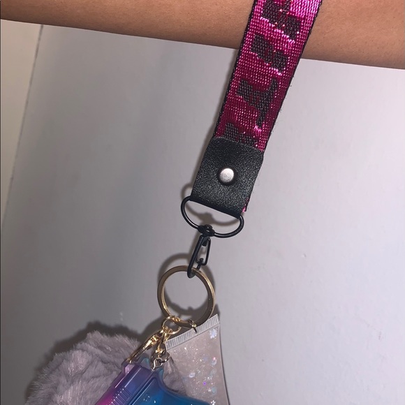 Keychain set - Picture 3 of 4